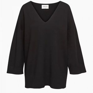 Aritzia Wilfred Free Souvenir Sweater